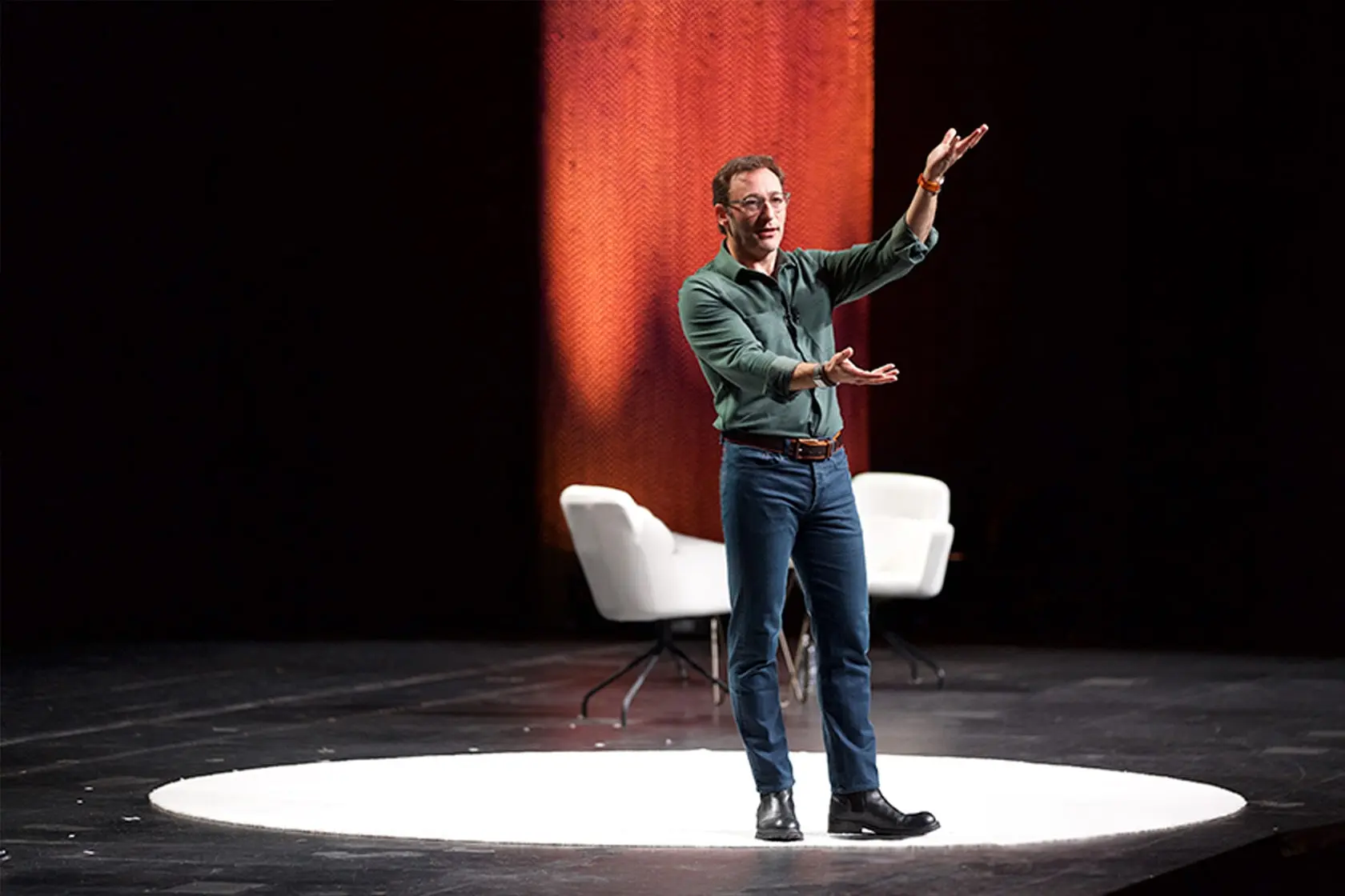 wbf_nyc_2024_sinek_002_1680x1120-min WORLD BUSINESS FORUM SYDNEY
