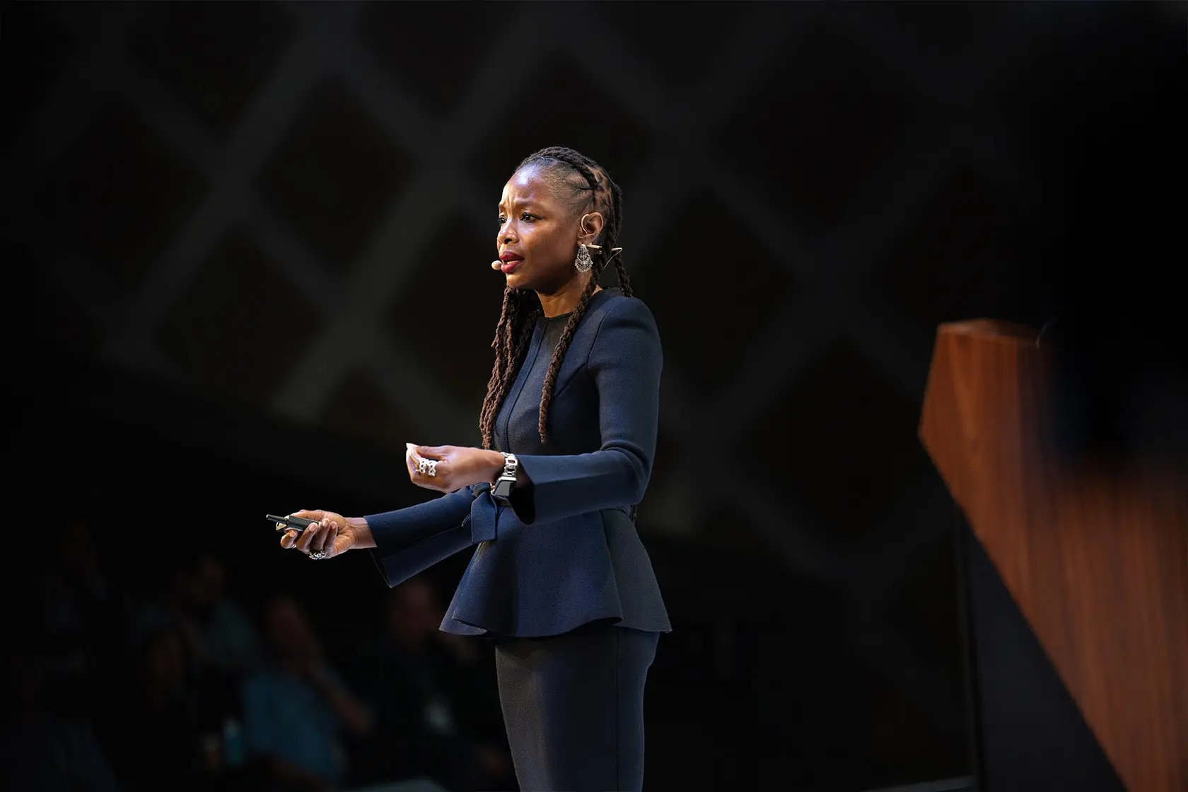 wbf_syd_2023_akinola_001_1680x1120-min